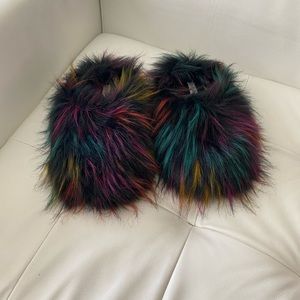 Steve Madden Slippers Size 8